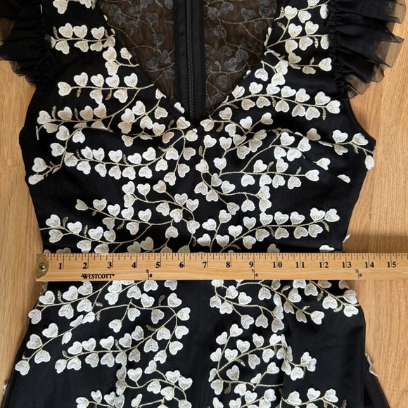 BCBGMAXAZRIA Black Embroidered Hearts Lace Feminine Asymmetrical Hem Dress 2 NWT - Picture 12 of 14